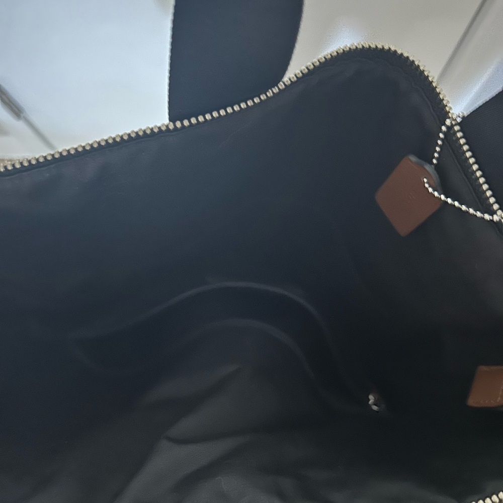 Coach Charles fold over leather bag - Picture 10 of 13